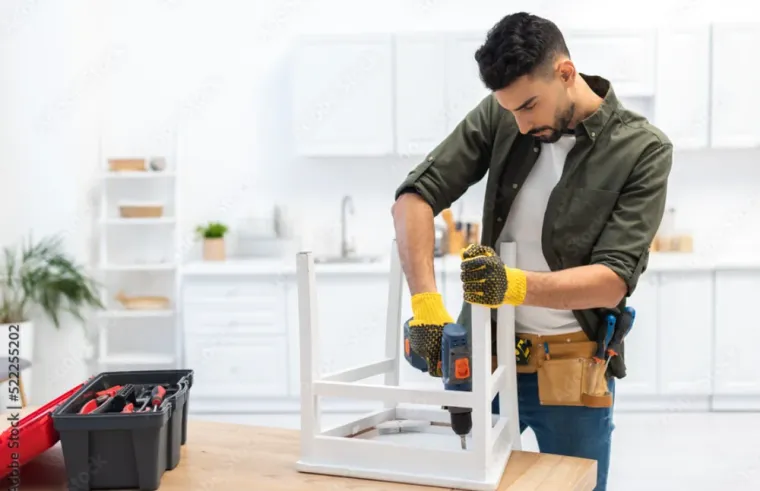 Quelles sont les tâches que le service à la personne peut faire pour du petit bricolage à Lannemezan, Lannemezan, Maison Services et Compagnie